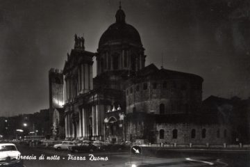 Brescia di notte - Piazza Duomo