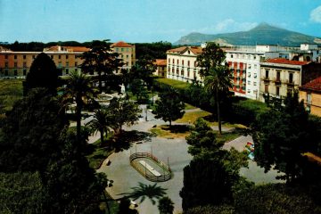 Caserta - Piazza Vanvitelli