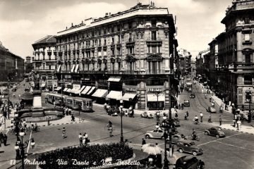 Milano - Via Dante Via Broletto