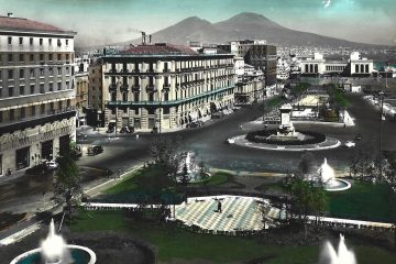 Napoli - Piazza Municipio (2) Napoli - Piazza Municipio (2)