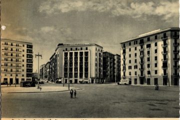 Napoli - Piazza Medaglie d'Oro - Vomero