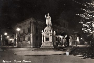 Oristano - Piazza Eleonora
