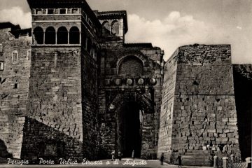 Perugia - Porta Urbica Etrusca o di Augusto