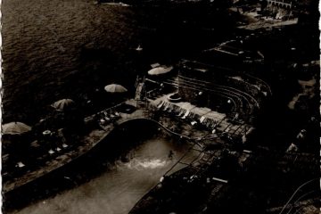 Capri - Canzone del mare con scoglio Sirene