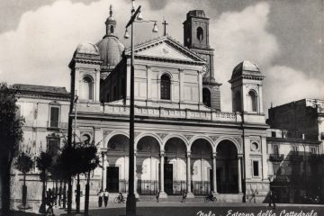 Nola - esterno della Cattedrale