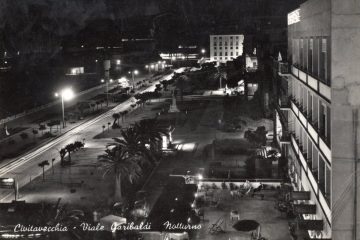 Civitavecchia - Viale Garibaldi - Notturno