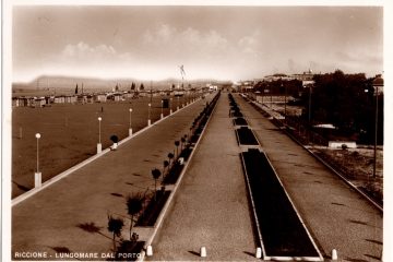 Riccione - Lungomare dal porto